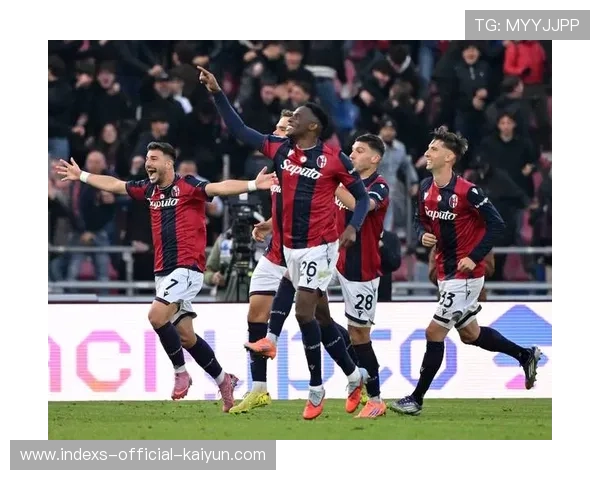 意甲战术工匠成为媒体宠儿，指挥比赛节奏如行云流水